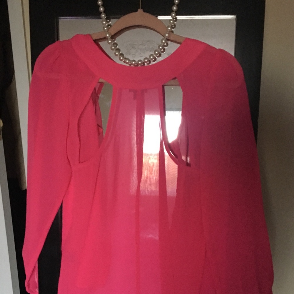 Blouse - Picture 2 of 2